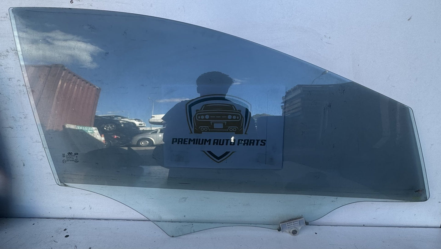 2014  GD Right Front Door Window