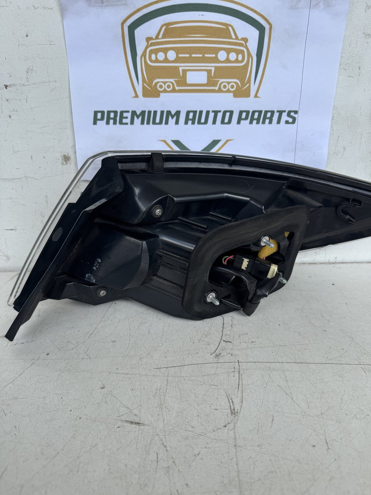 2010 Mazda Xedos 6 GH1052 Hatchback Left Taillight