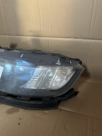 Honda Odyssey Left Headlight