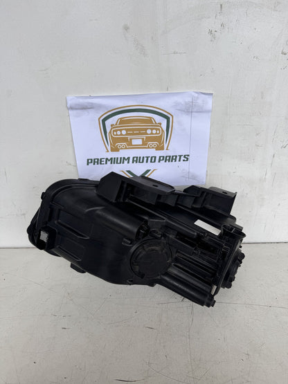 2018 Hyundai Kona OS Station Wagon Right Headlight J9921-21020