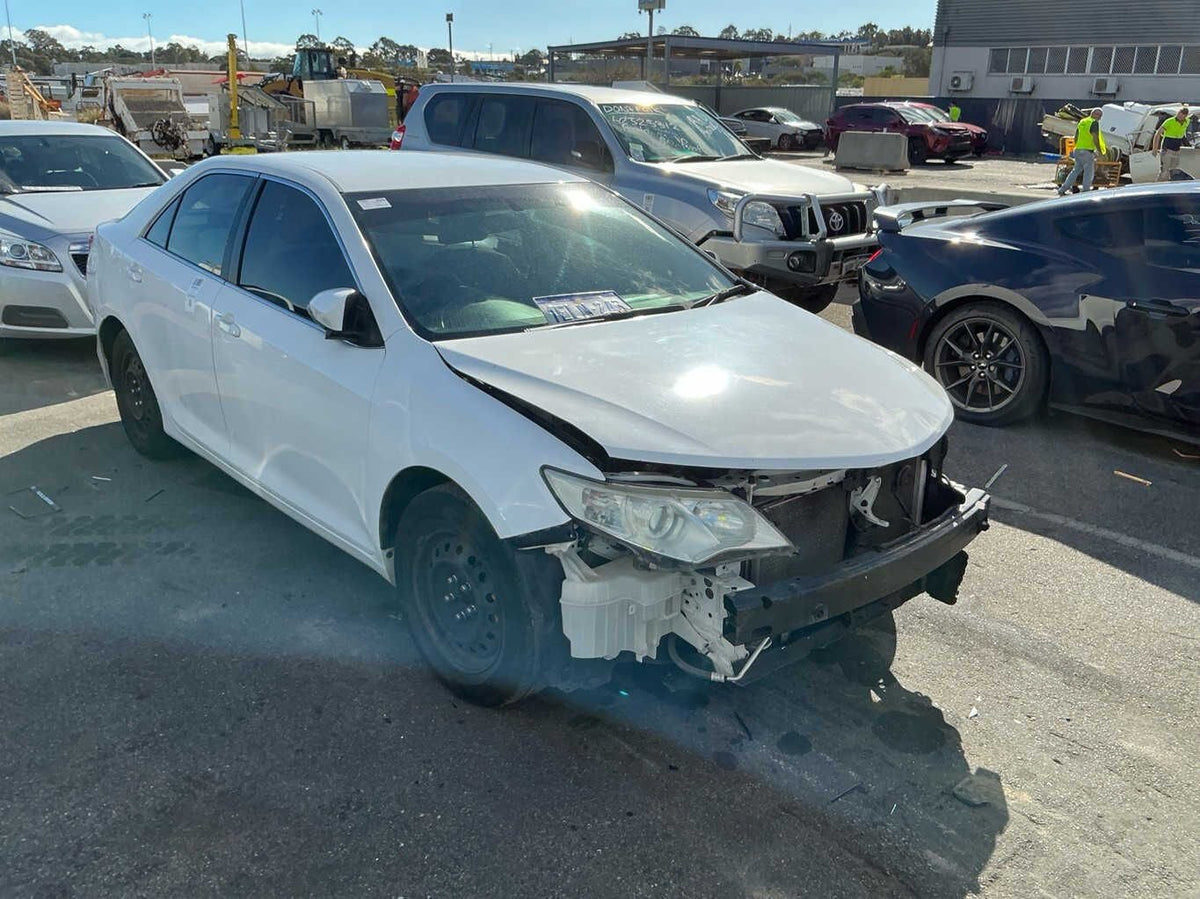 2013 Toyota Camry Altise XV50