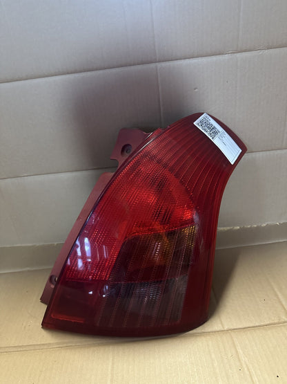 2009 Suzuki Swift Swift Hatchback Right Taillight P4476R