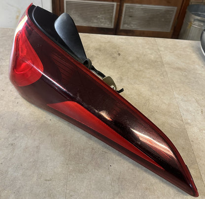 2011-2016 Hyundai Elantra Active DG41E - Right Taillight