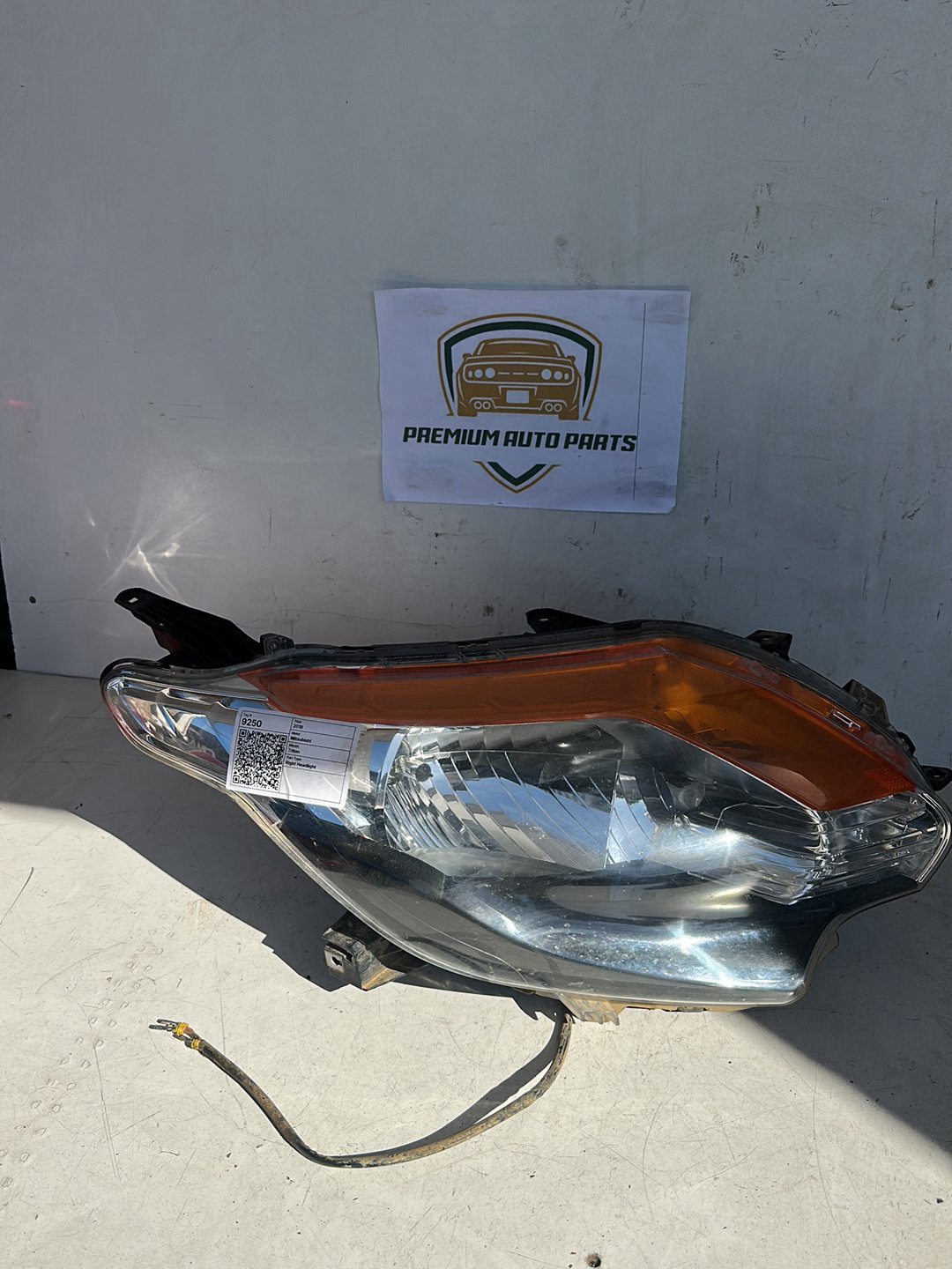 2018 Mitsubishi Triton Double Cab & Chassis Right Headlight