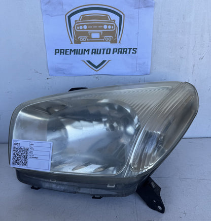 2002 Toyota RAV4 SUV Left Headlight