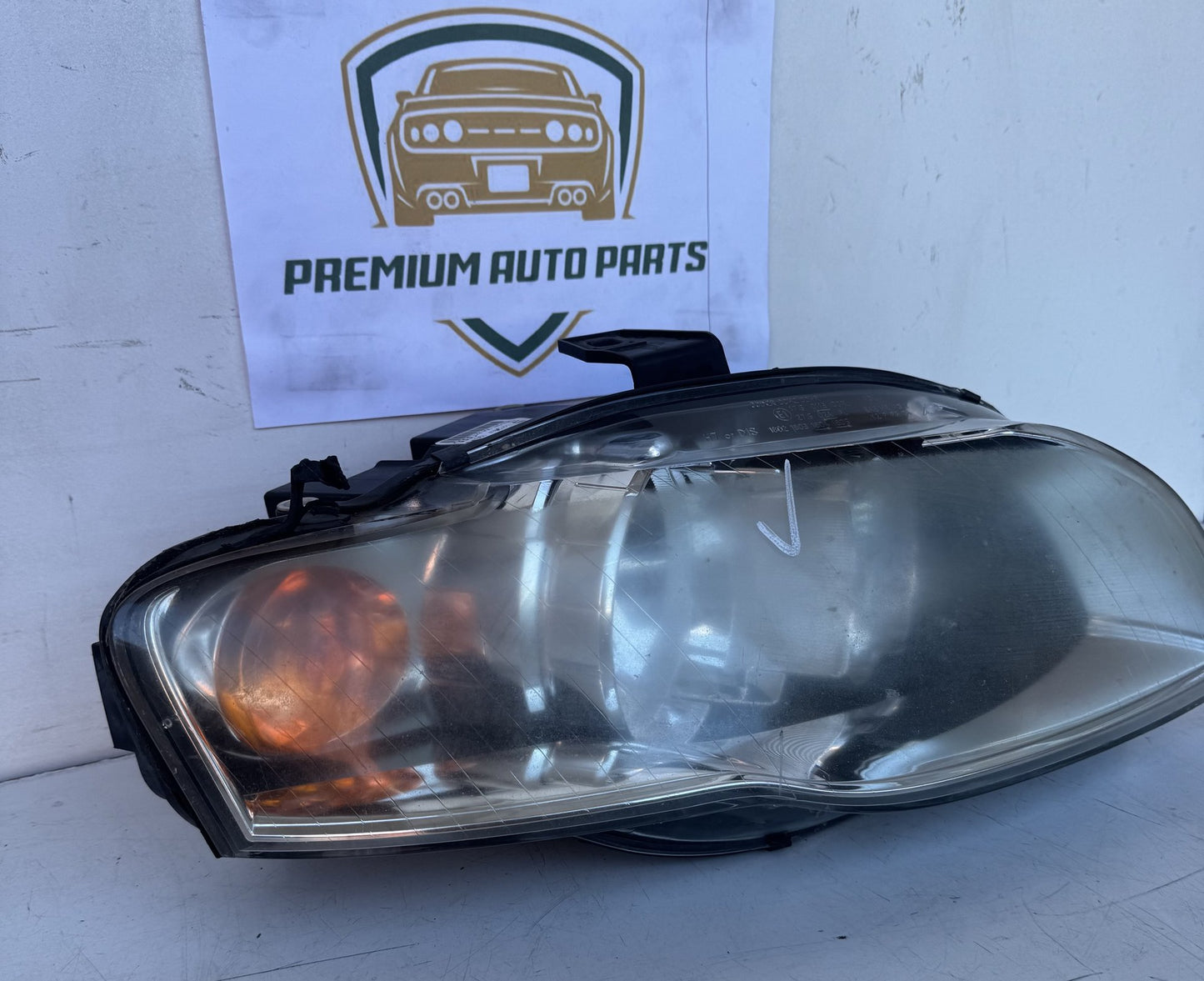 2008  B7 Right Headlight