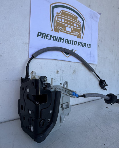 2016 Volkswagen Touareg Station Wagon Left Front Door Lock Actuator