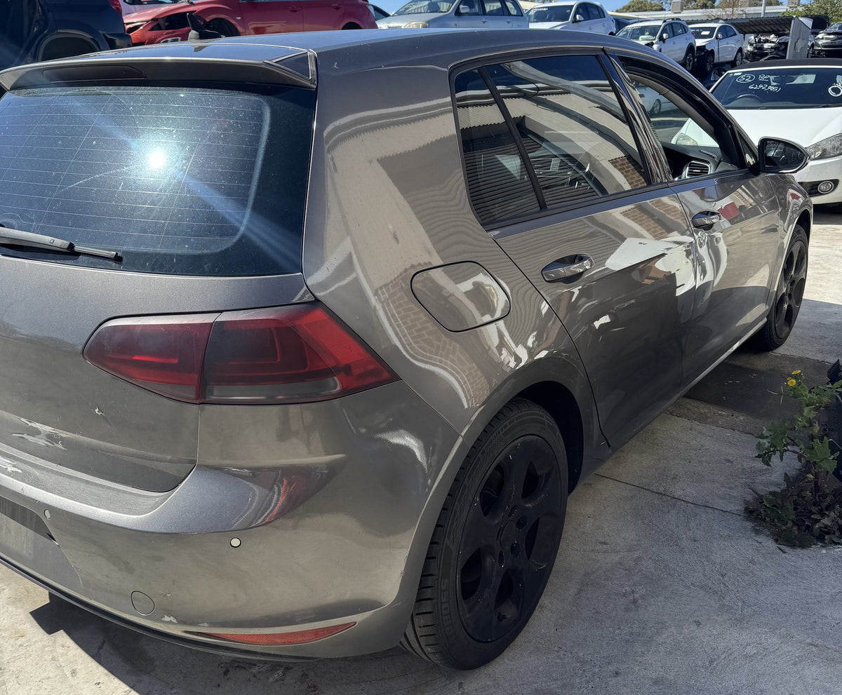 2014 Volkswagen Golf MK7- 5G BE BQ
