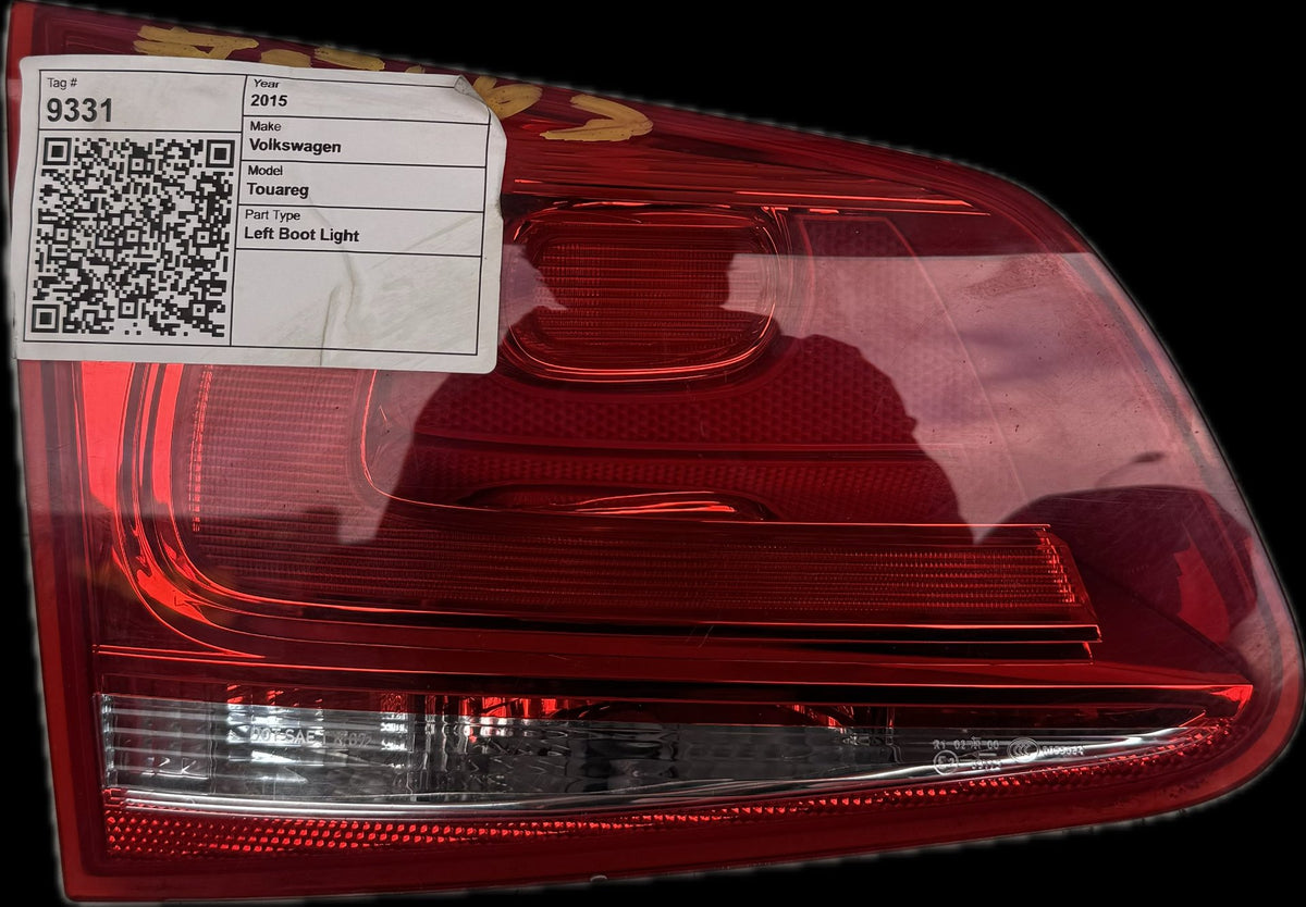 2015 Volkswagen Touareg MK2 - 7P Station Wagon Left Boot Light