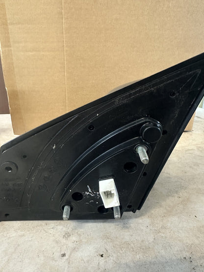 2013-2015 Hyundai Elantra Right Door Mirror