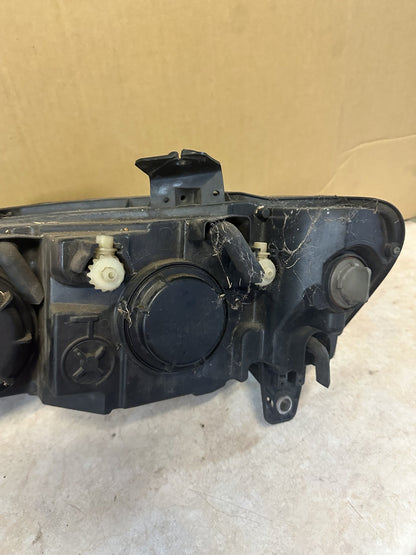 2010 Holden Commodore Commodore Right Headlight