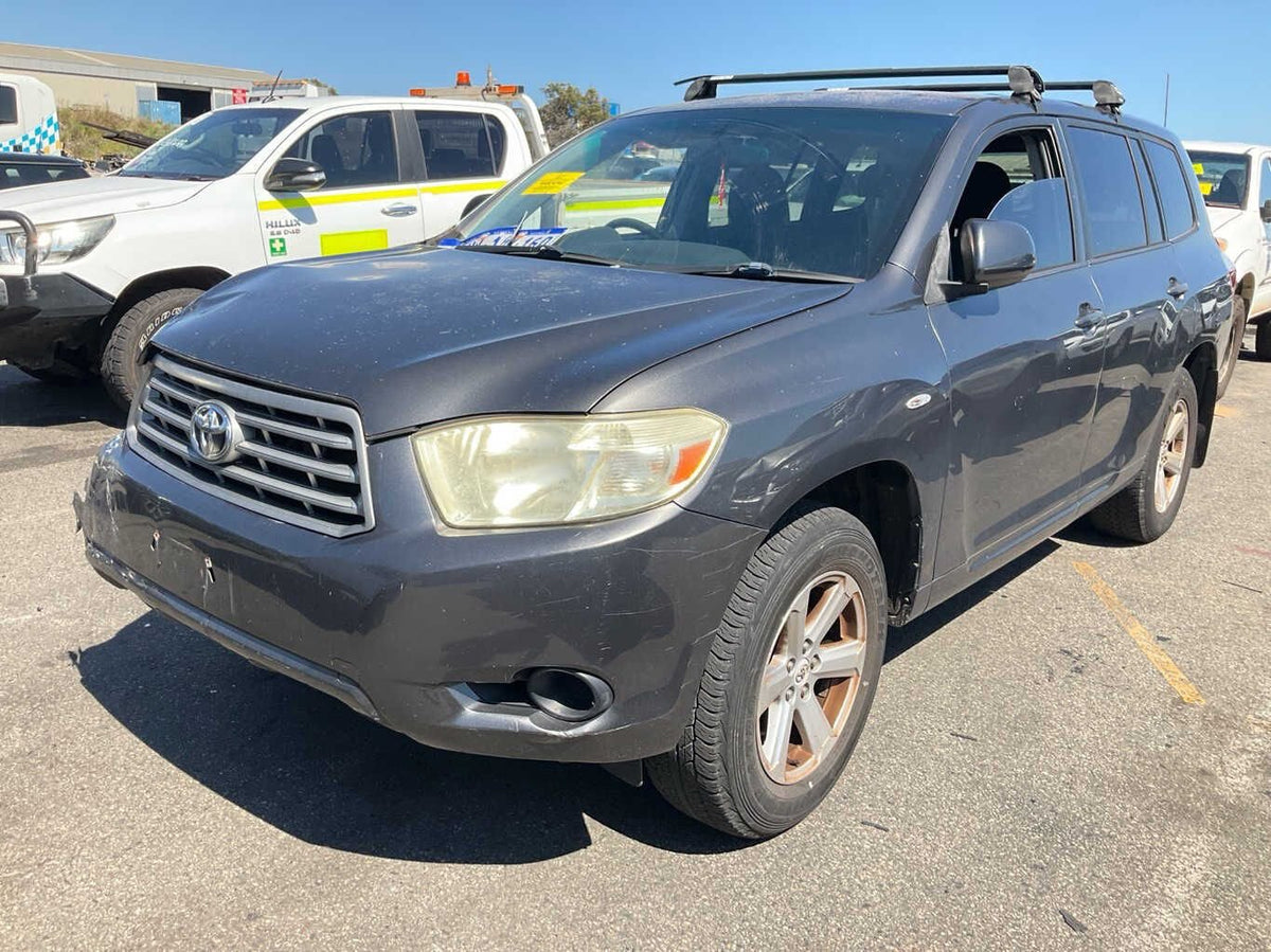 2009 Toyota Kluger U40