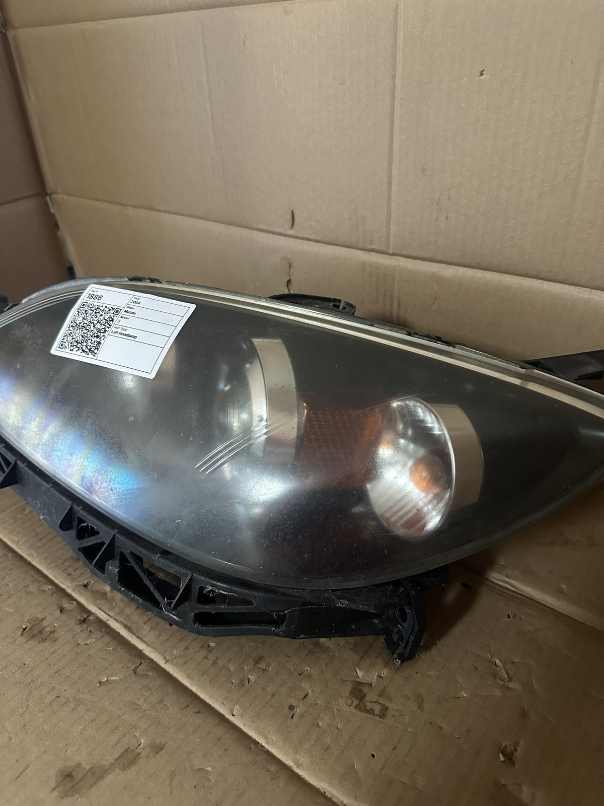 2004 Mazda 3 Sport Hatchback Left Headlight