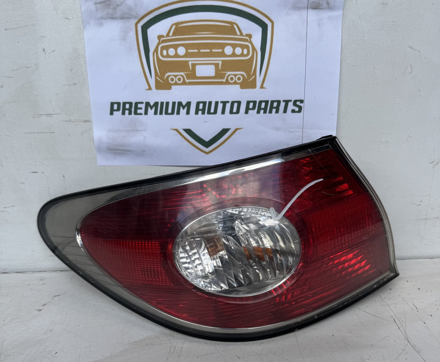 2003   Left Taillight