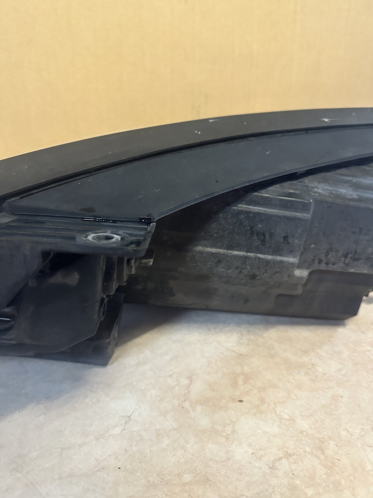 2013 Hyundai ix35 - Right Headlight
