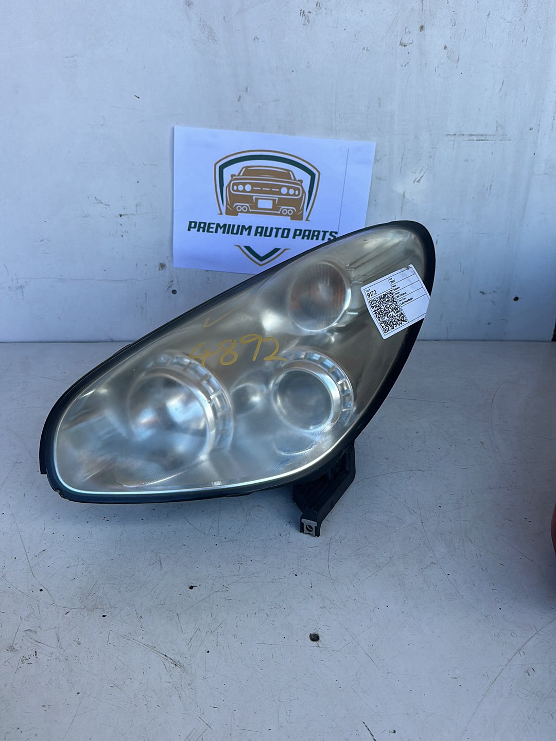 2007 Subaru B9 Tribeca SUV Left Headlight