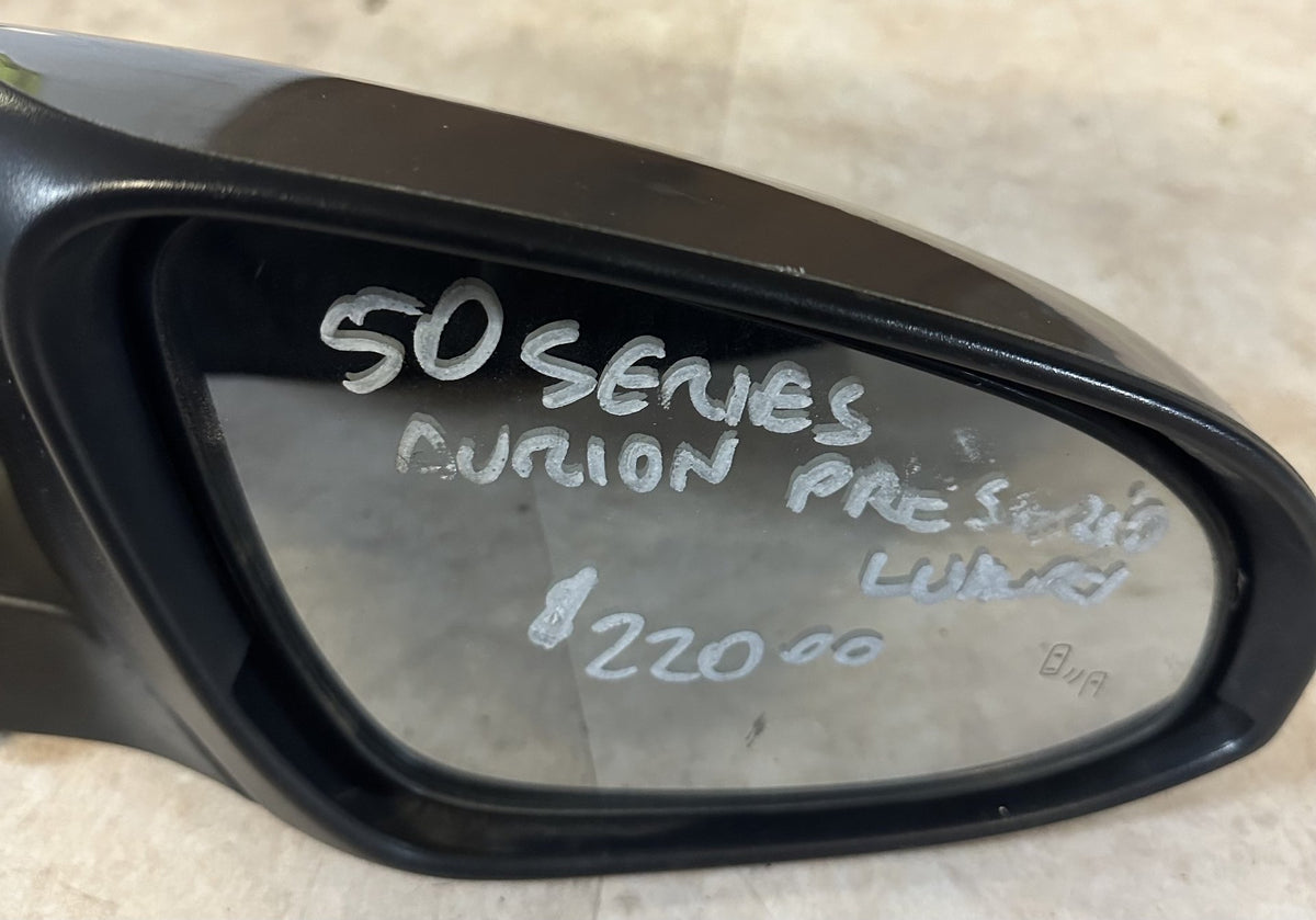 2012-2015 Toyota Aurion Right Door Mirror 026726