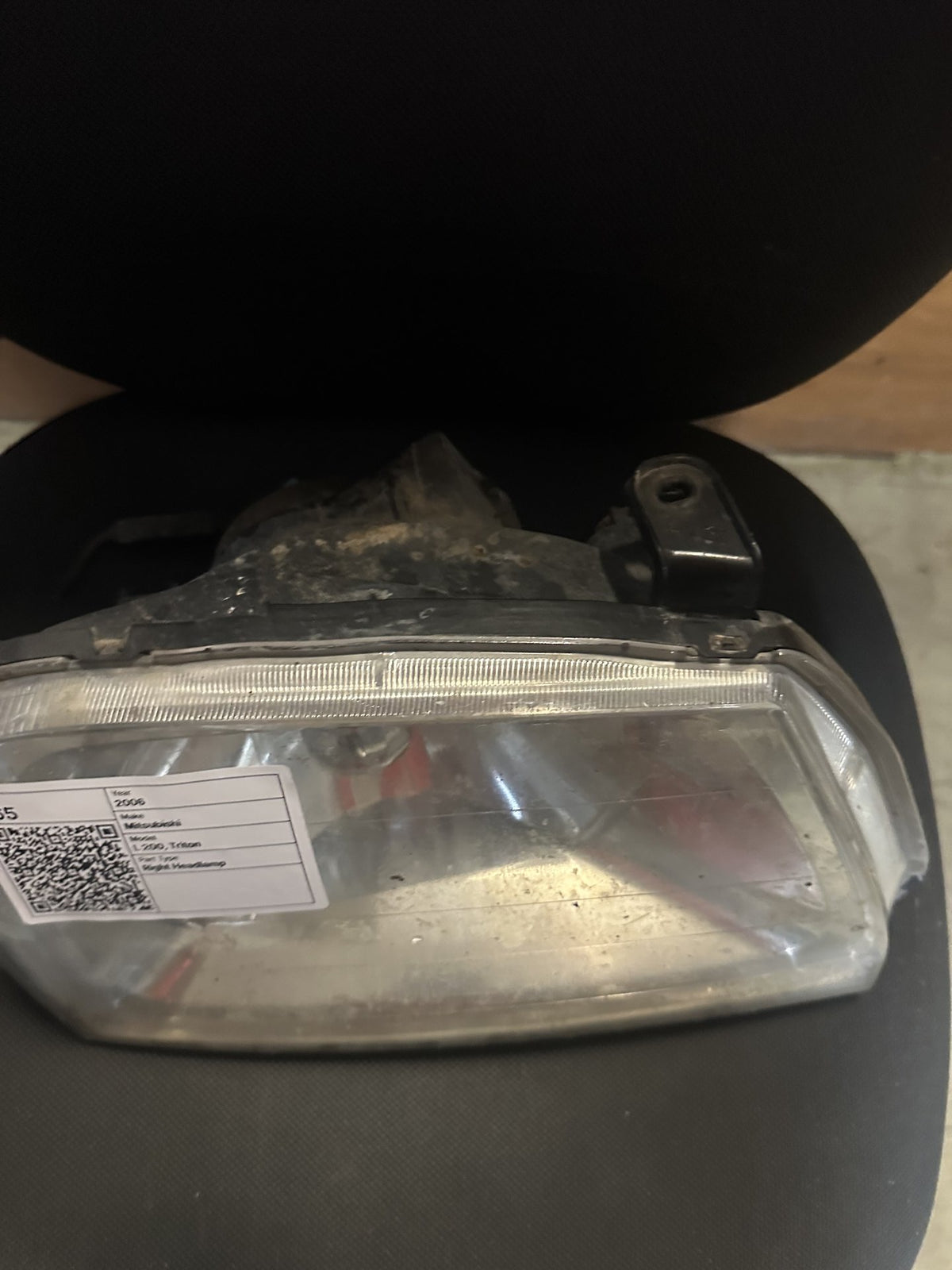 2006 Mitsubishi Triton L 200, Triton Unknown Right Headlight 02HC