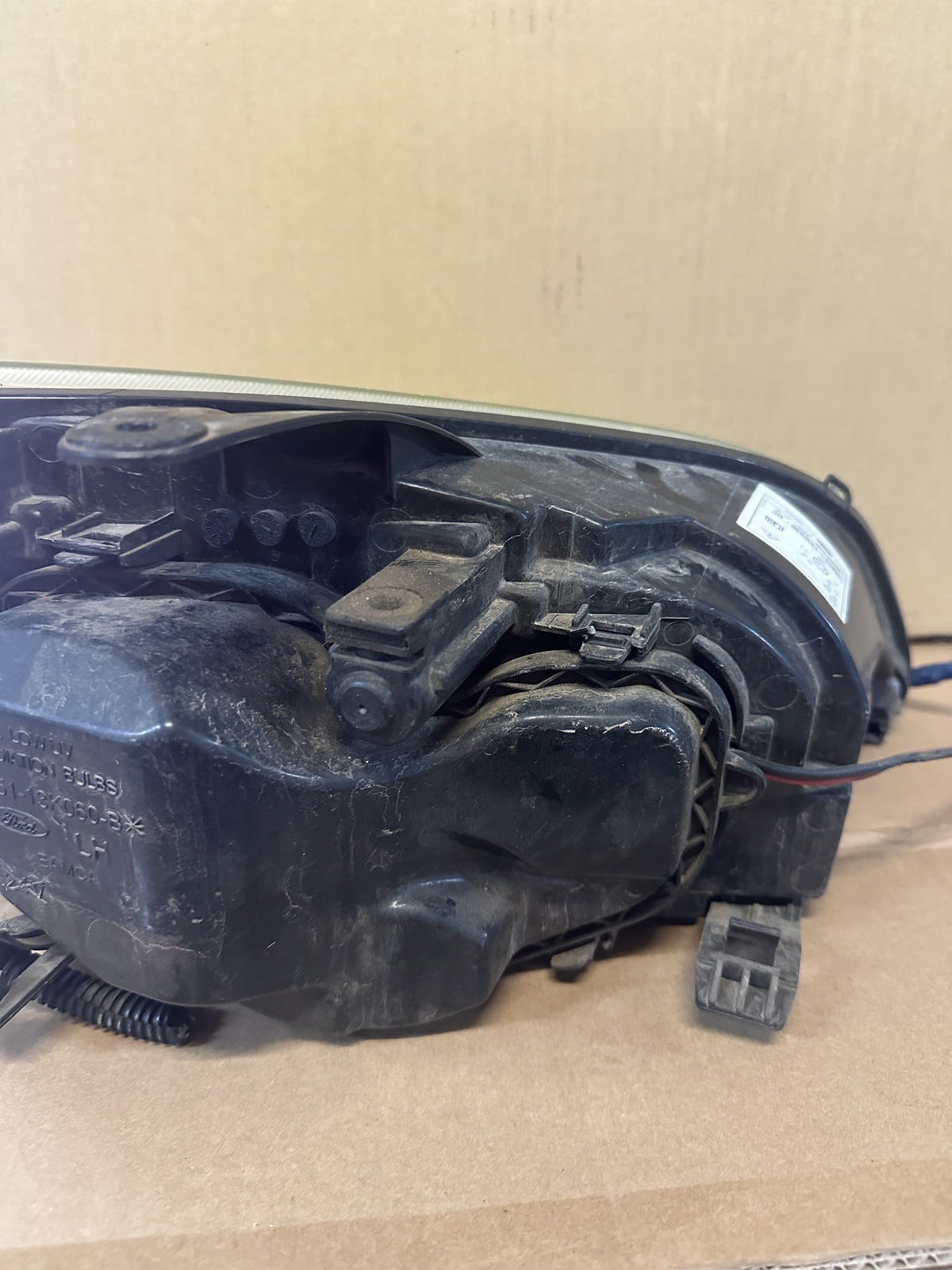 2006 Ford Focus Focus Ls Hatchback Left Headlight 4M5113K060