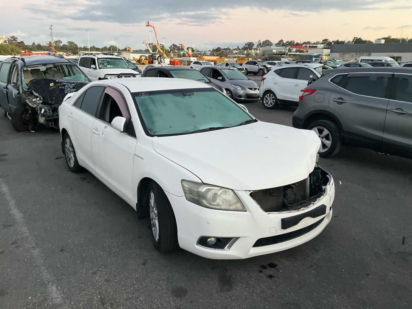 2010 Toyota Aurion  Sedan 
Toyota
Aurion