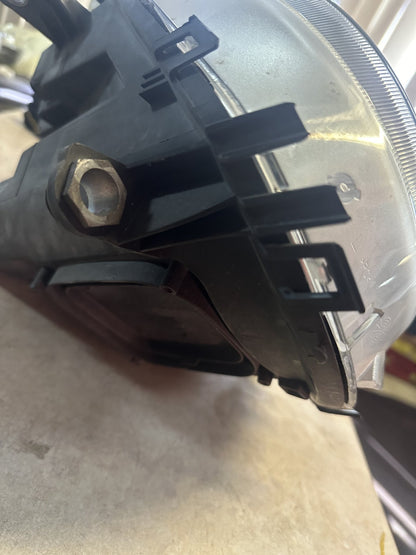 2011-2015 MINI Cooper R59 Convertible Left Headlight 16081804