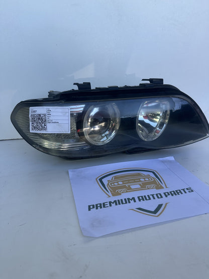 2003-2006 BMW X5 E53 SUV Right Headlight 22458400