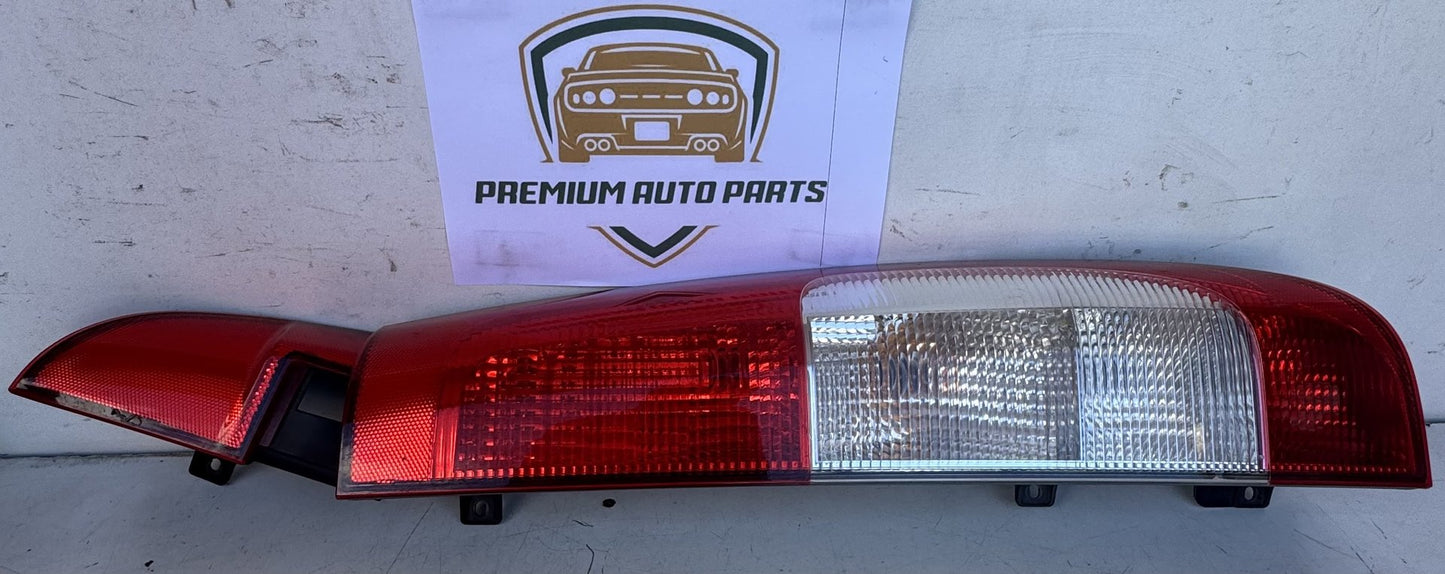 2011  V-Class W639 Right Taillight