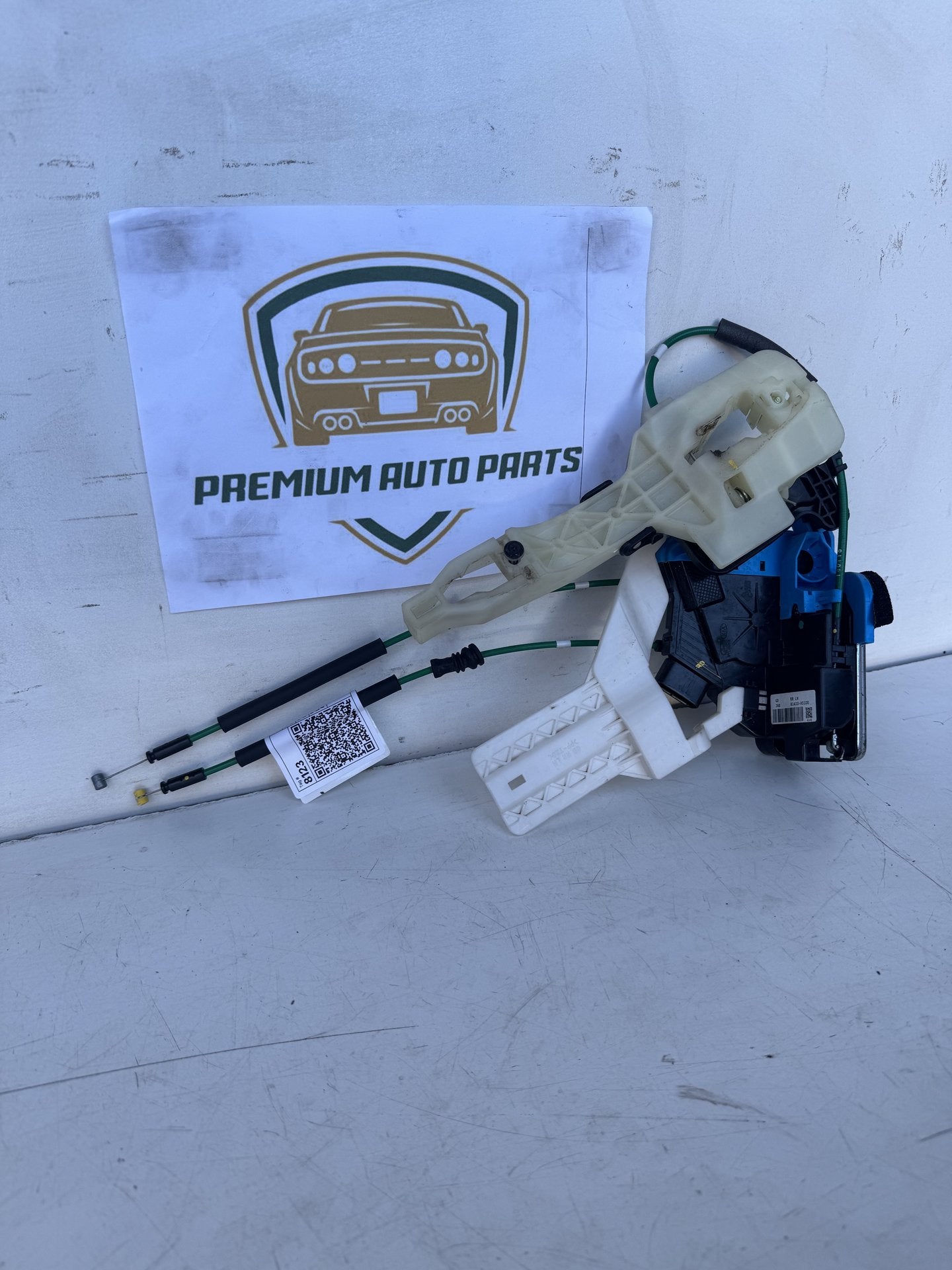 2014  GD Left Rear Door Lock Actuator