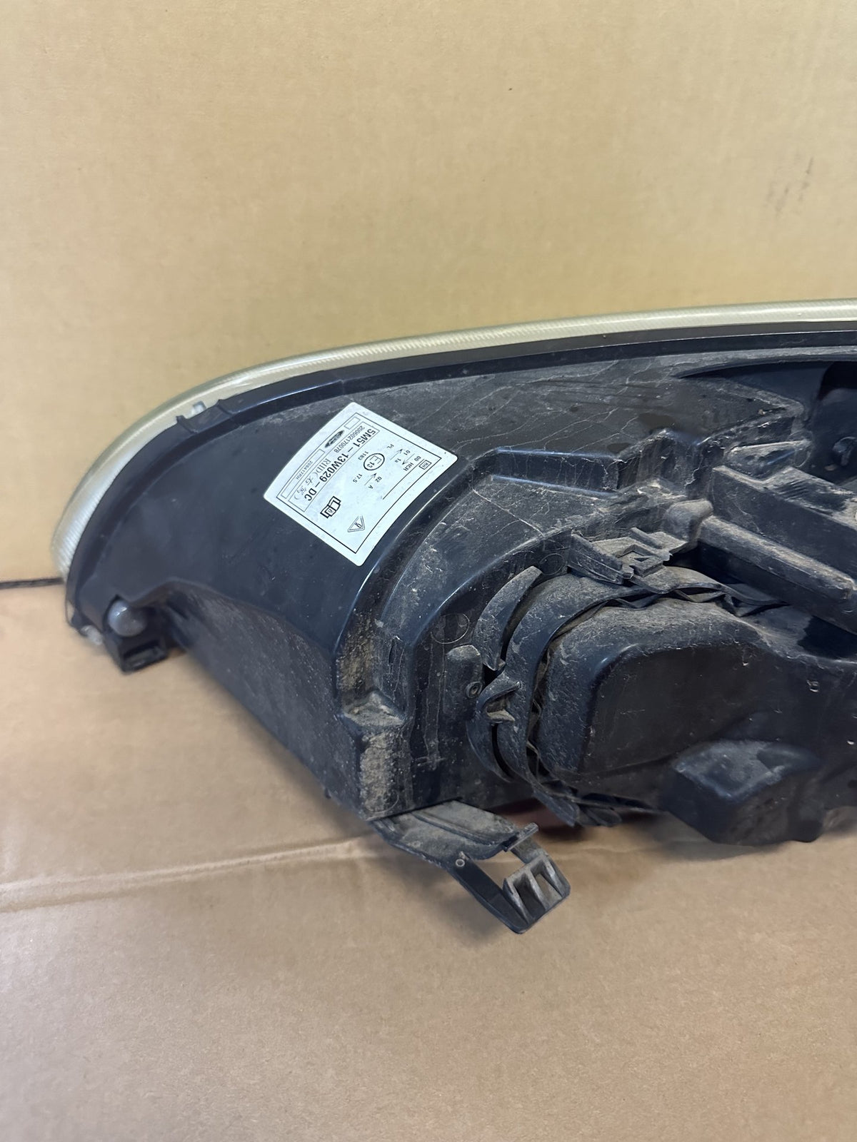 2006 Ford Focus Focus Ls Hatchback Right Headlight 4M5113K060
