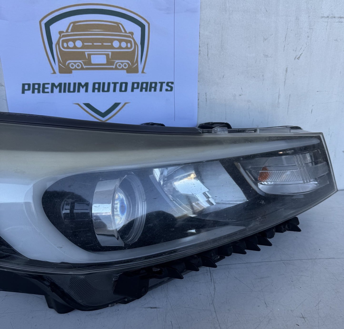 2016 Kia Cerato YD Sedan Right Headlight