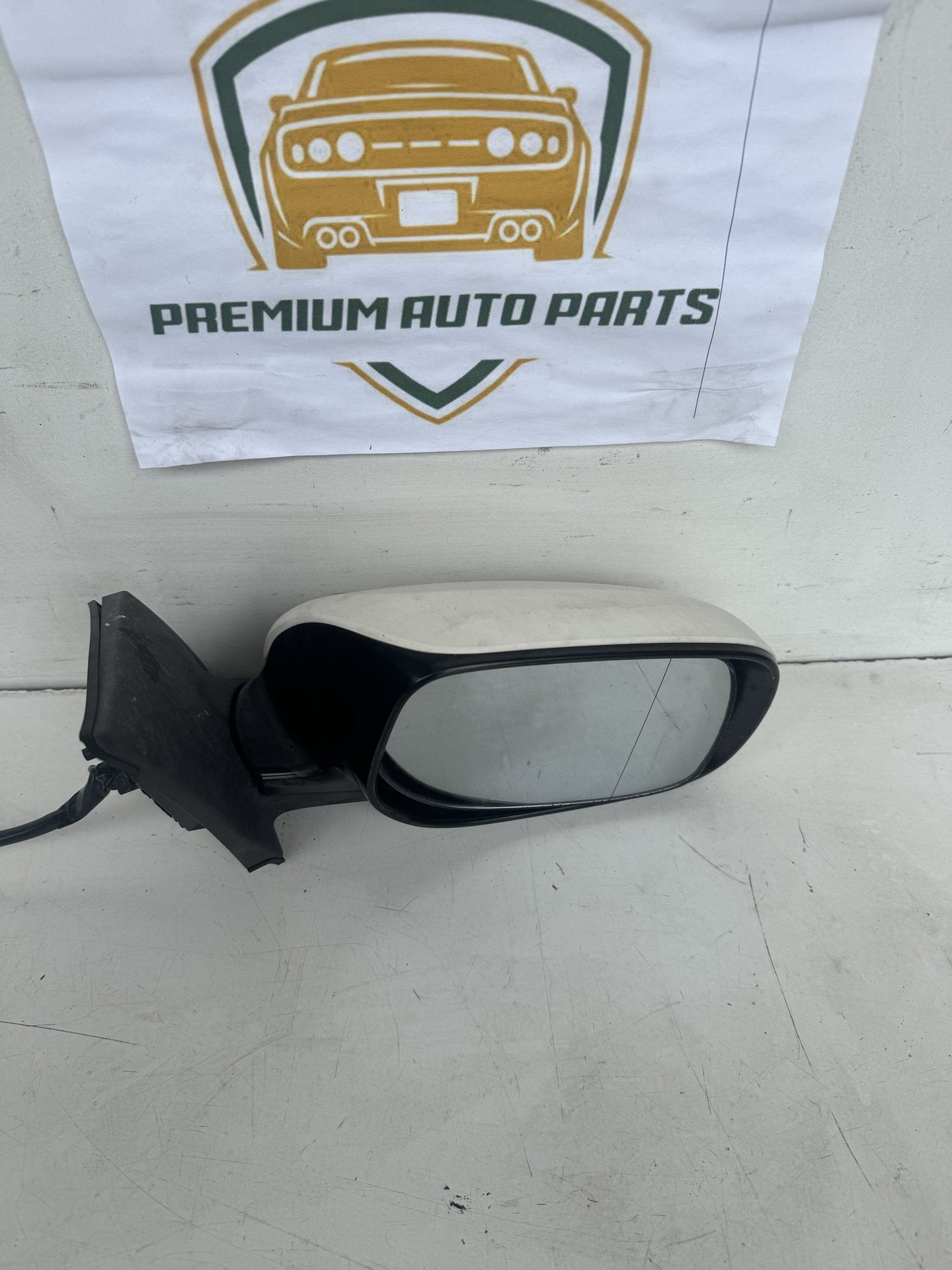 2008  E150 Right Door Mirror