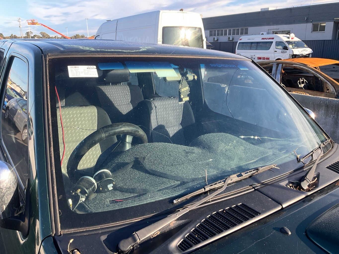 2008 Nissan Navara ST-R D22
