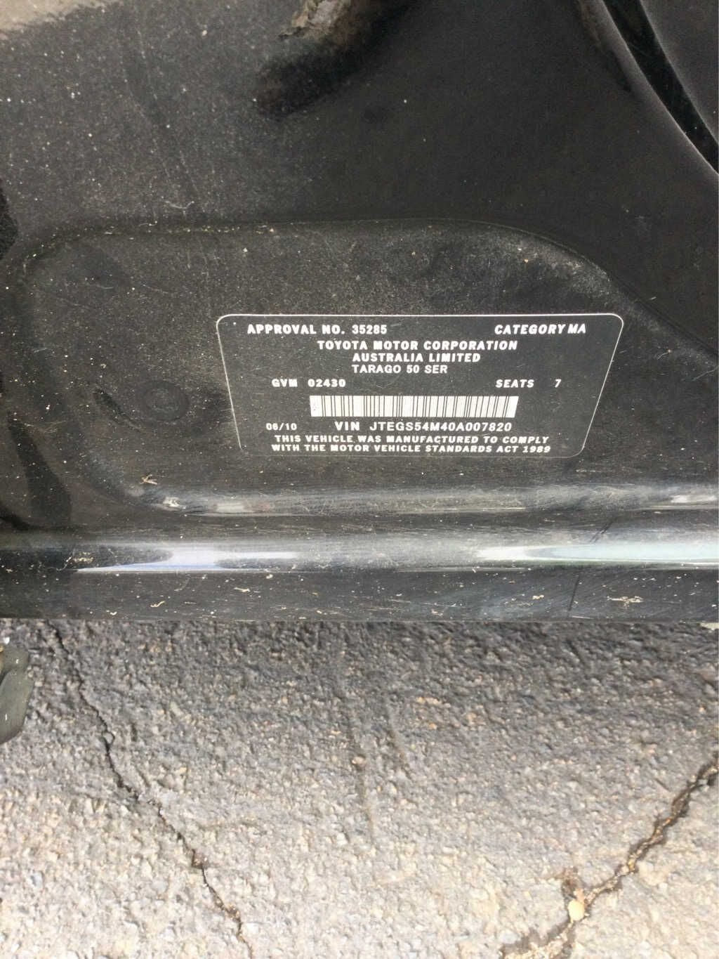 2010 Toyota Tarago R50