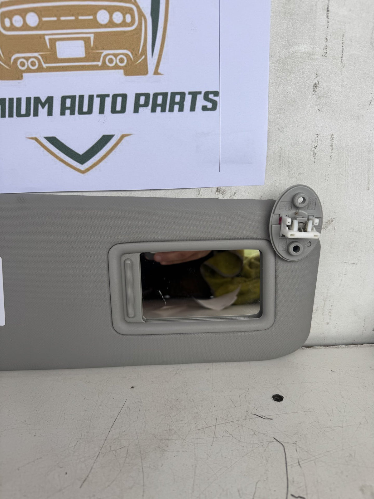 2015 Toyota RAV4 A40 - Right Sun Visor
