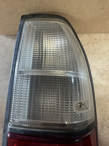 2001 Toyota Land Cruiser SUV Right Taillight 6088