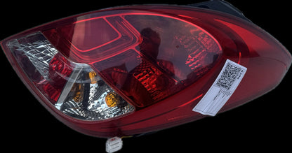 2014   Right Taillight