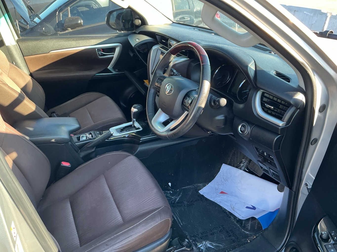 2016 Toyota Fortuner  nullStation Wagon 
Toyota
Fortuner