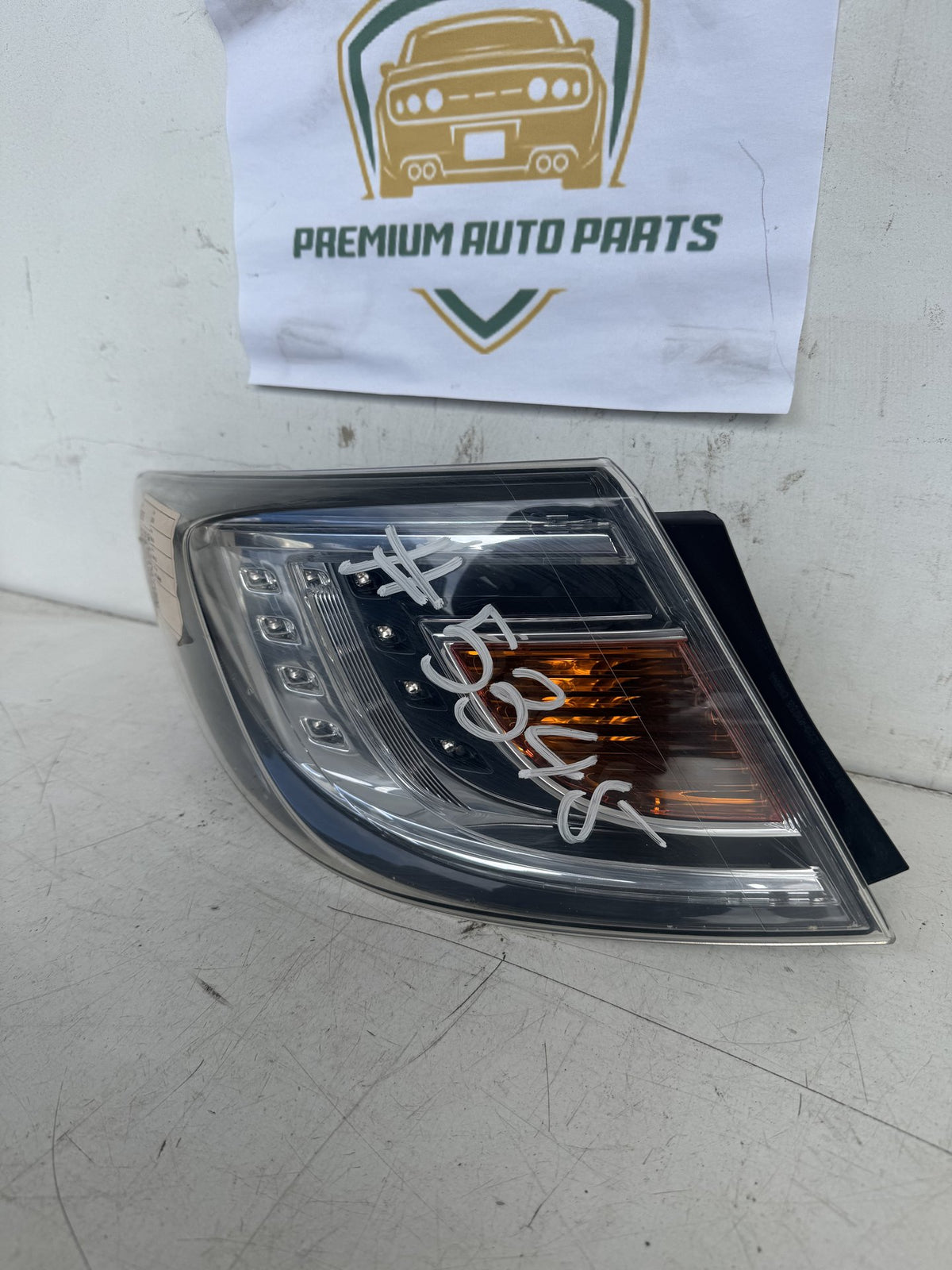 2008 Mazda Mazda6 Hatchback Left Taillight