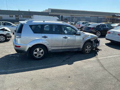 2010 Mitsubishi Outlander LS ZH