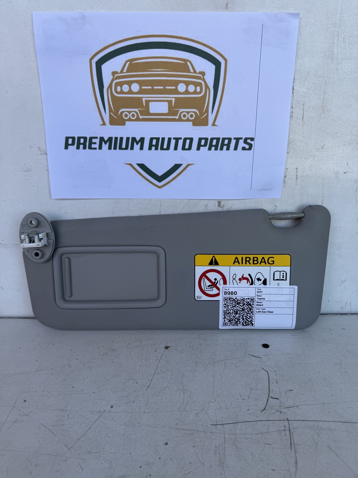 2017 Toyota RAV4 Station Wagon Left Sun Visor