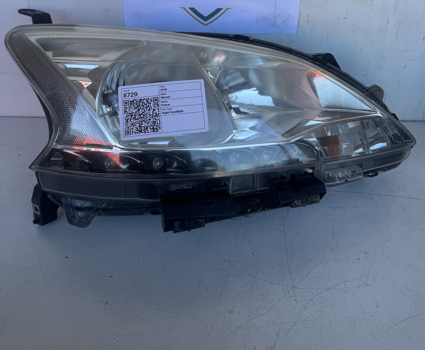 2014 Nissan Pulsar B17 Sedan Right Headlight