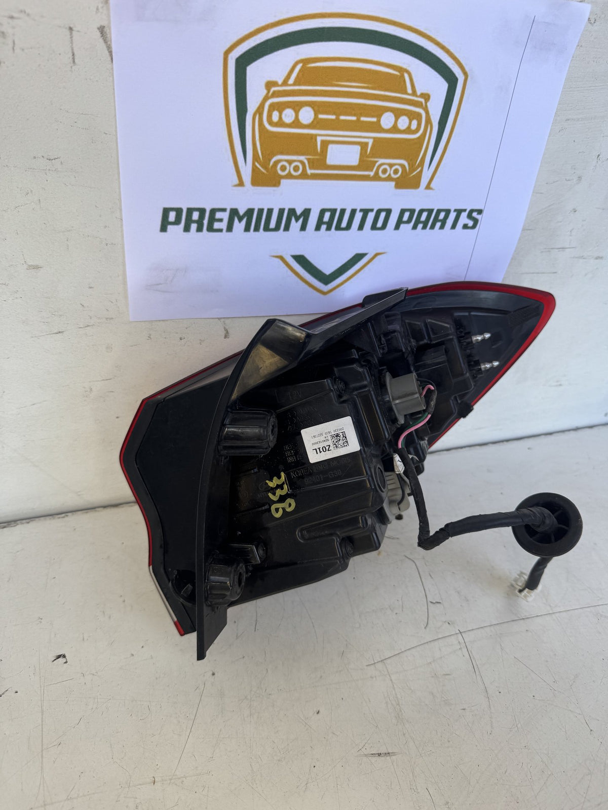 2020 Hyundai i30 PD Hatchback Left Taillight 92401-G30