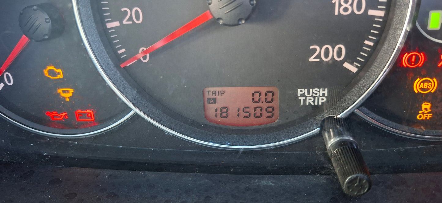 2011 Mitsubishi Challenger PB