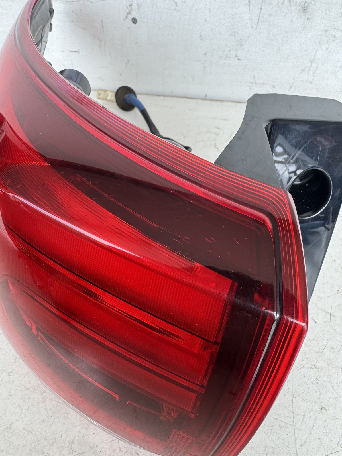 2017 Mitsubishi Outlander GF*W Station Wagon Left Taillight