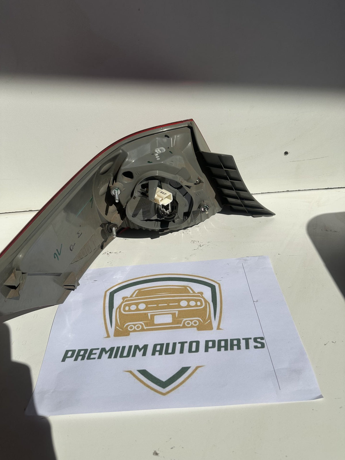 2006-2012 Toyota Aurion V40 Sedan Right Taillight 06-123