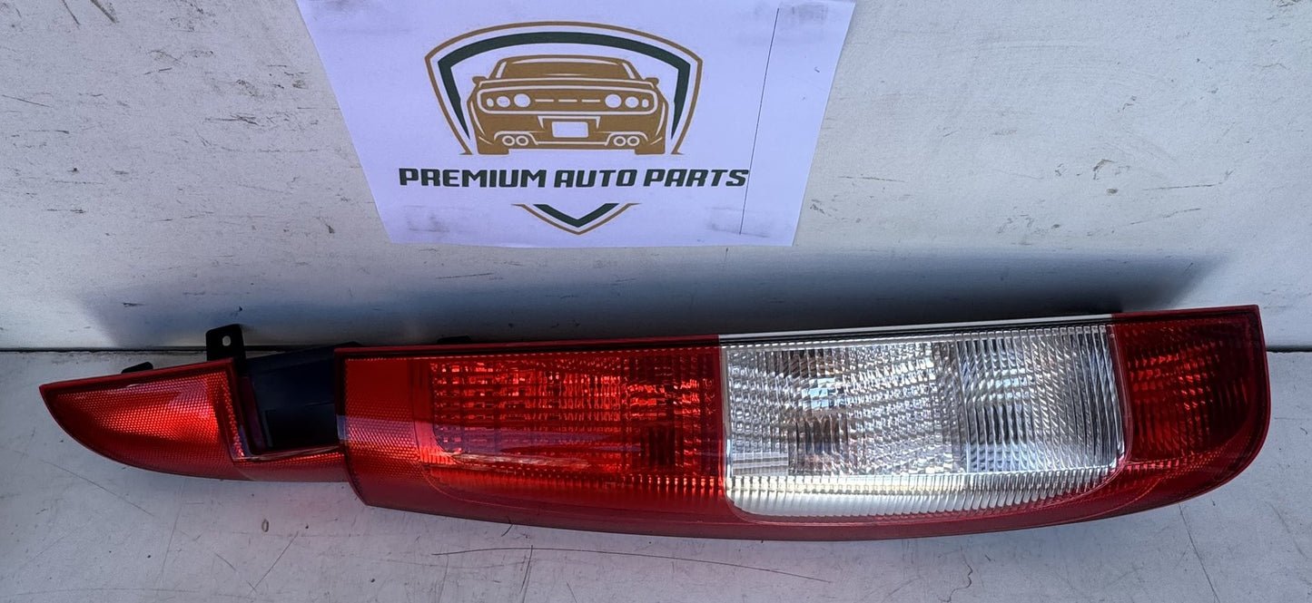 2011  V-Class W639 Left Taillight