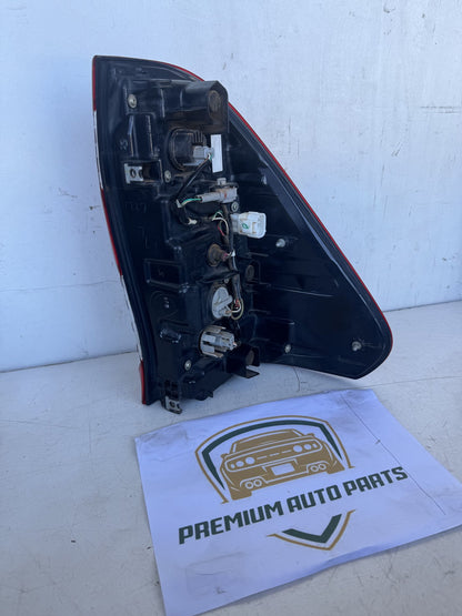2023 Toyota Hilux Pickup Left Taillight koito 0K-186