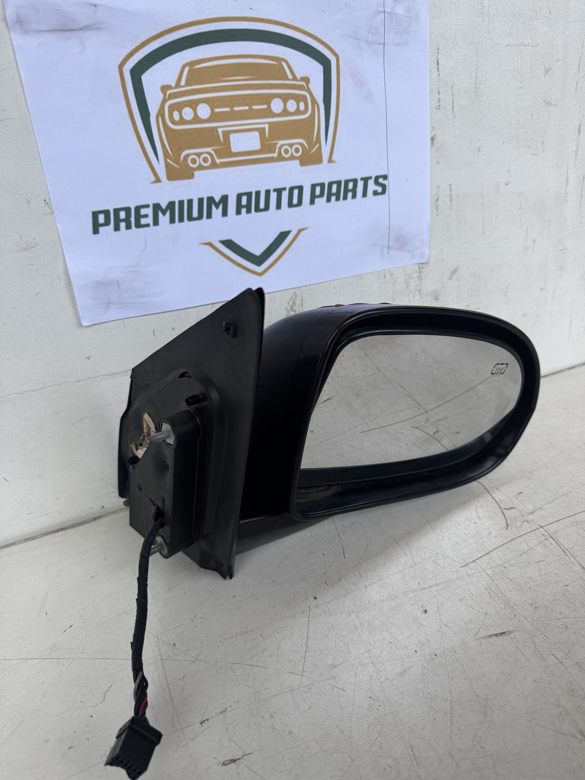 2011 Dodge Caliber PM Hatchback Right Door Mirror