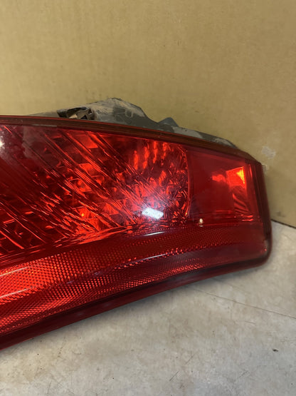 2010 Nissan Murano - Right Taillight