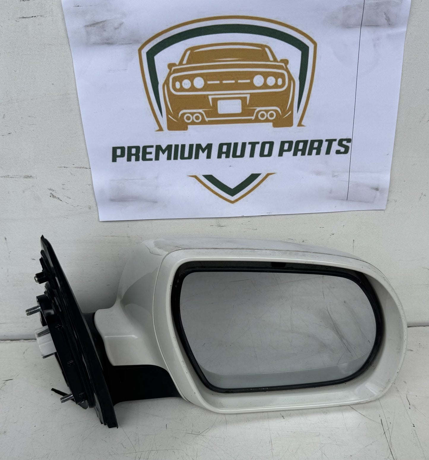 2011  CM Right Door Mirror